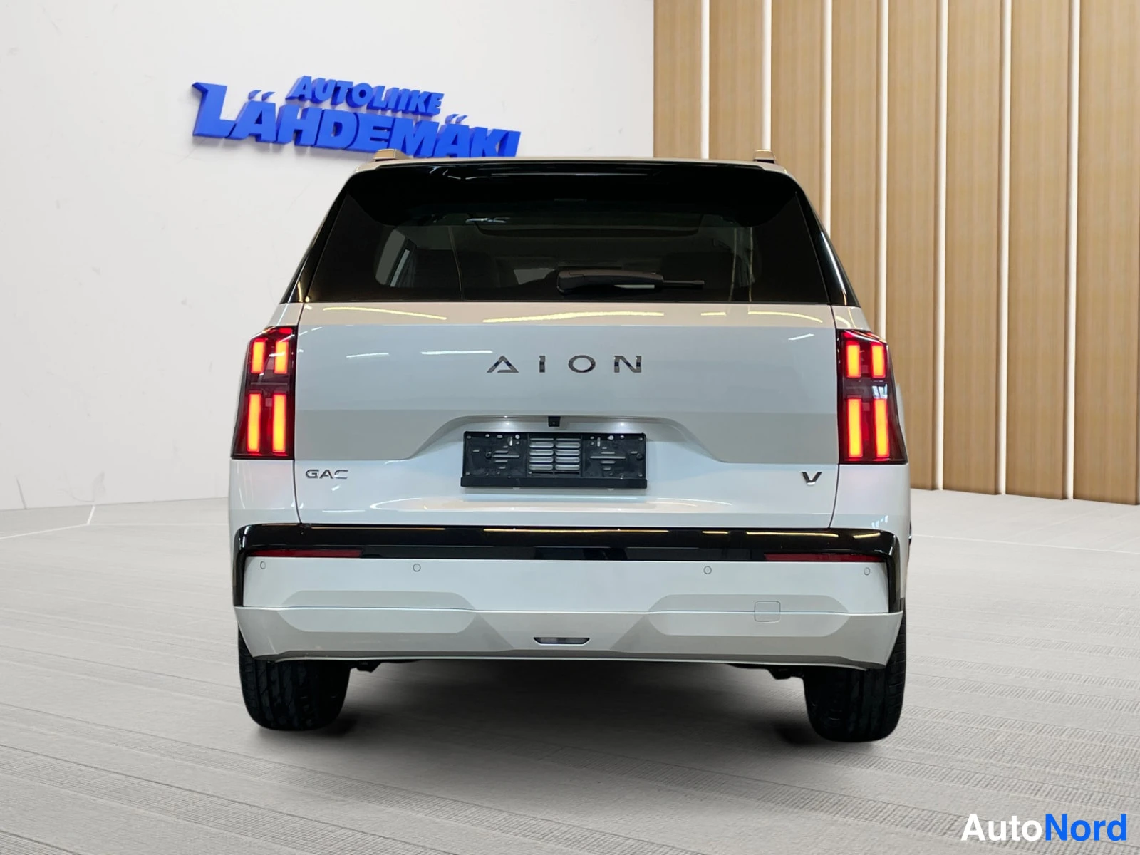 White AION V 2026, rear, photo 9