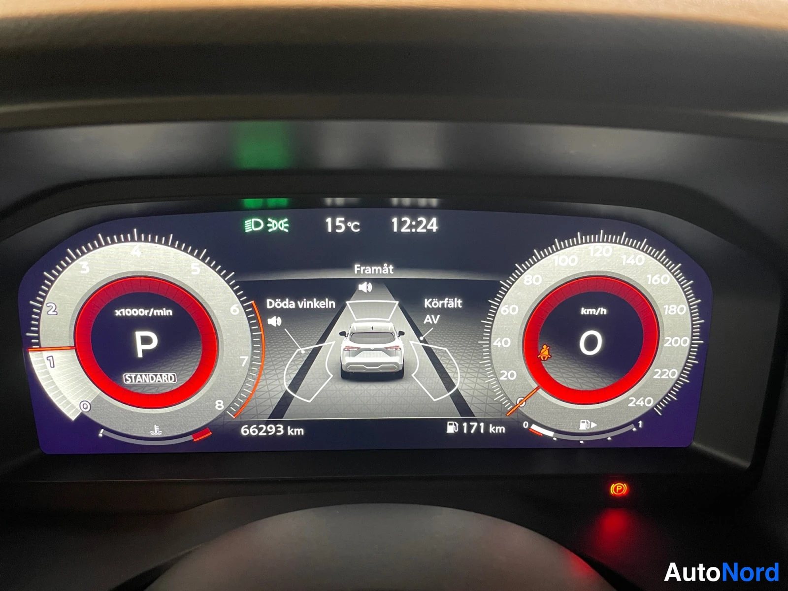 Harmaa Nissan Qashqai 2022, kuva 16