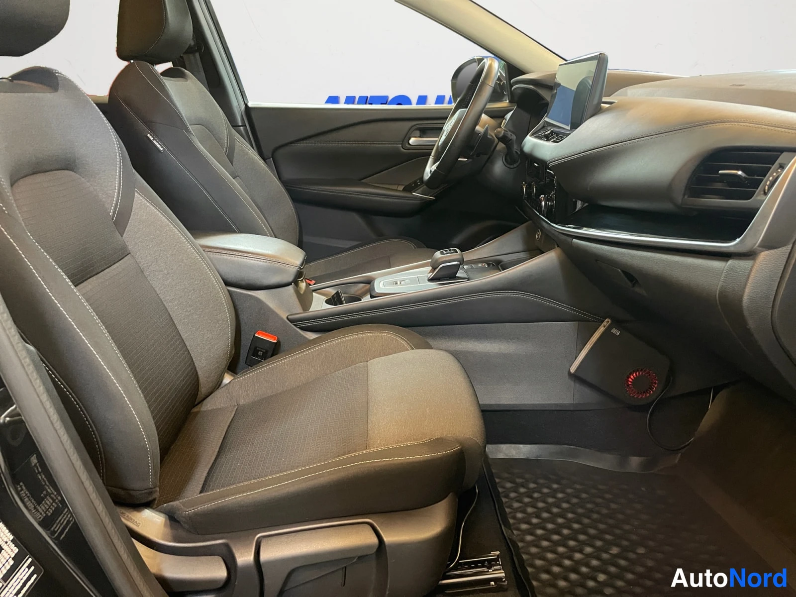 Musta Nissan Qashqai 2024, kuva 18