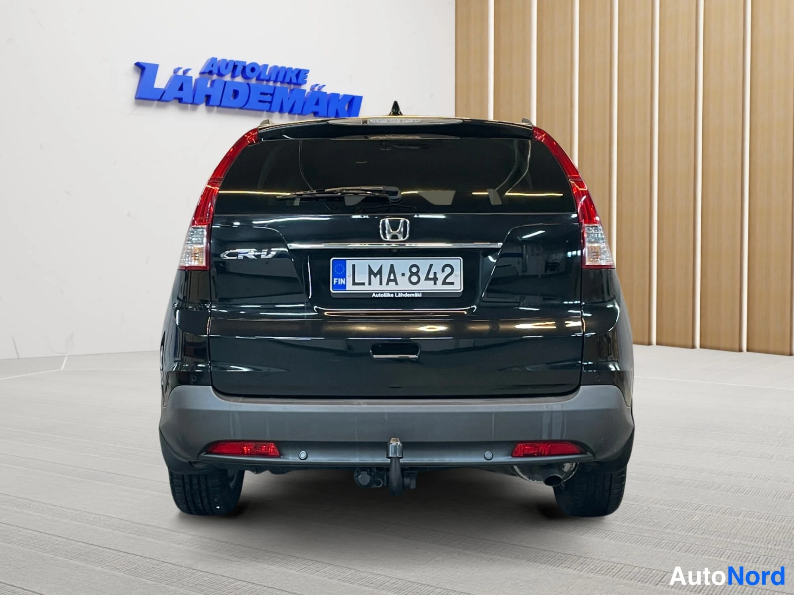 Musta Honda CR-V 2013, takaa, kuva 9