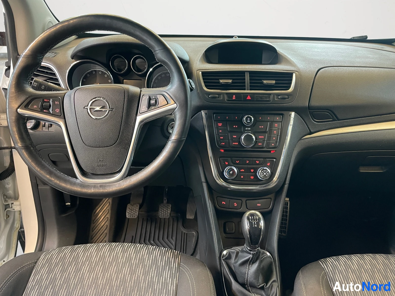 Valkoinen Opel Mokka 2014, kuva 13