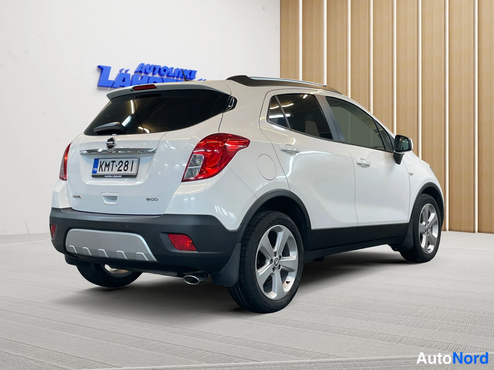 Valkoinen Opel Mokka 2014, takaviisto, kuva 8