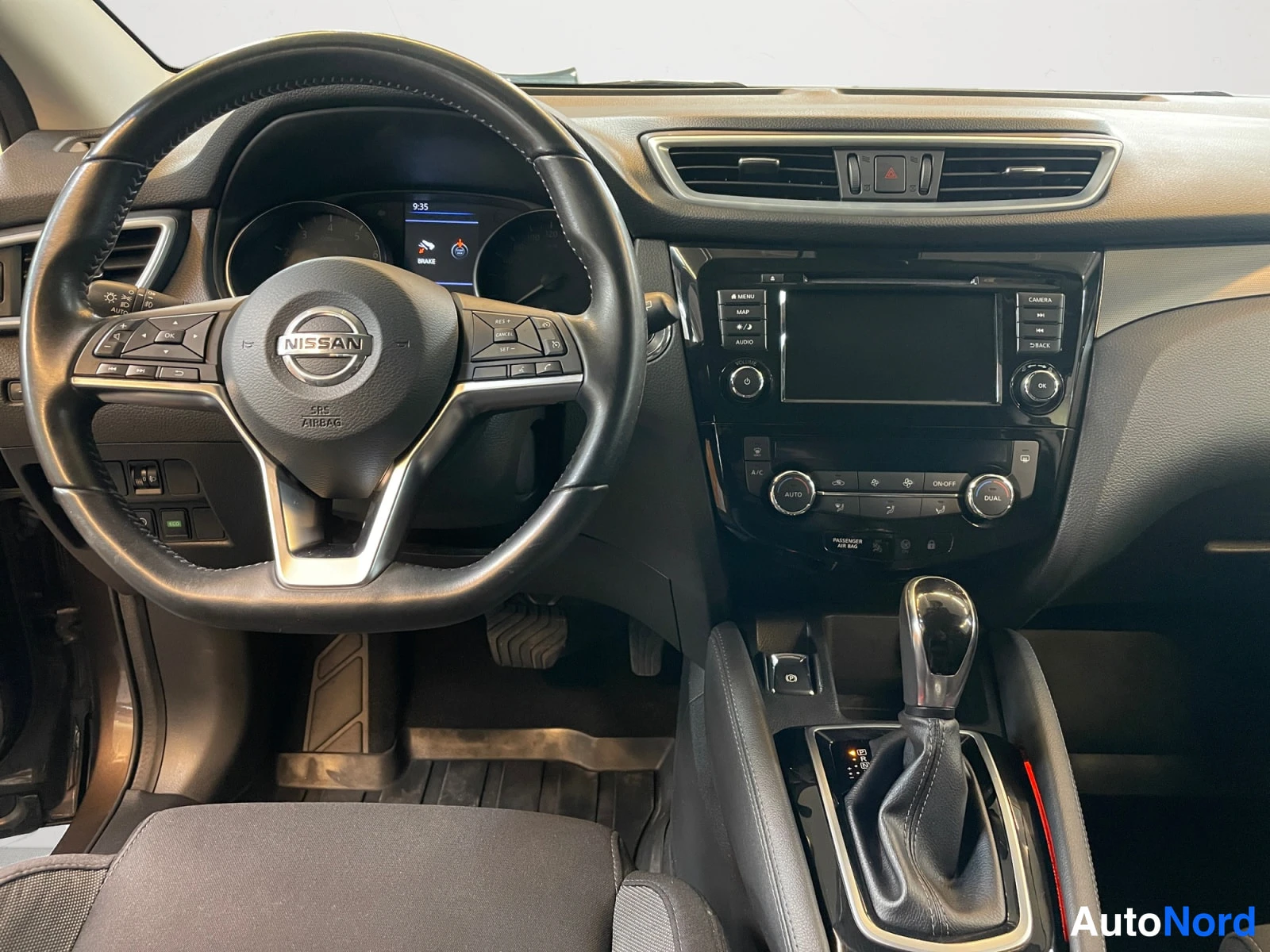 Ruskea Nissan Qashqai 2019, kuva 13