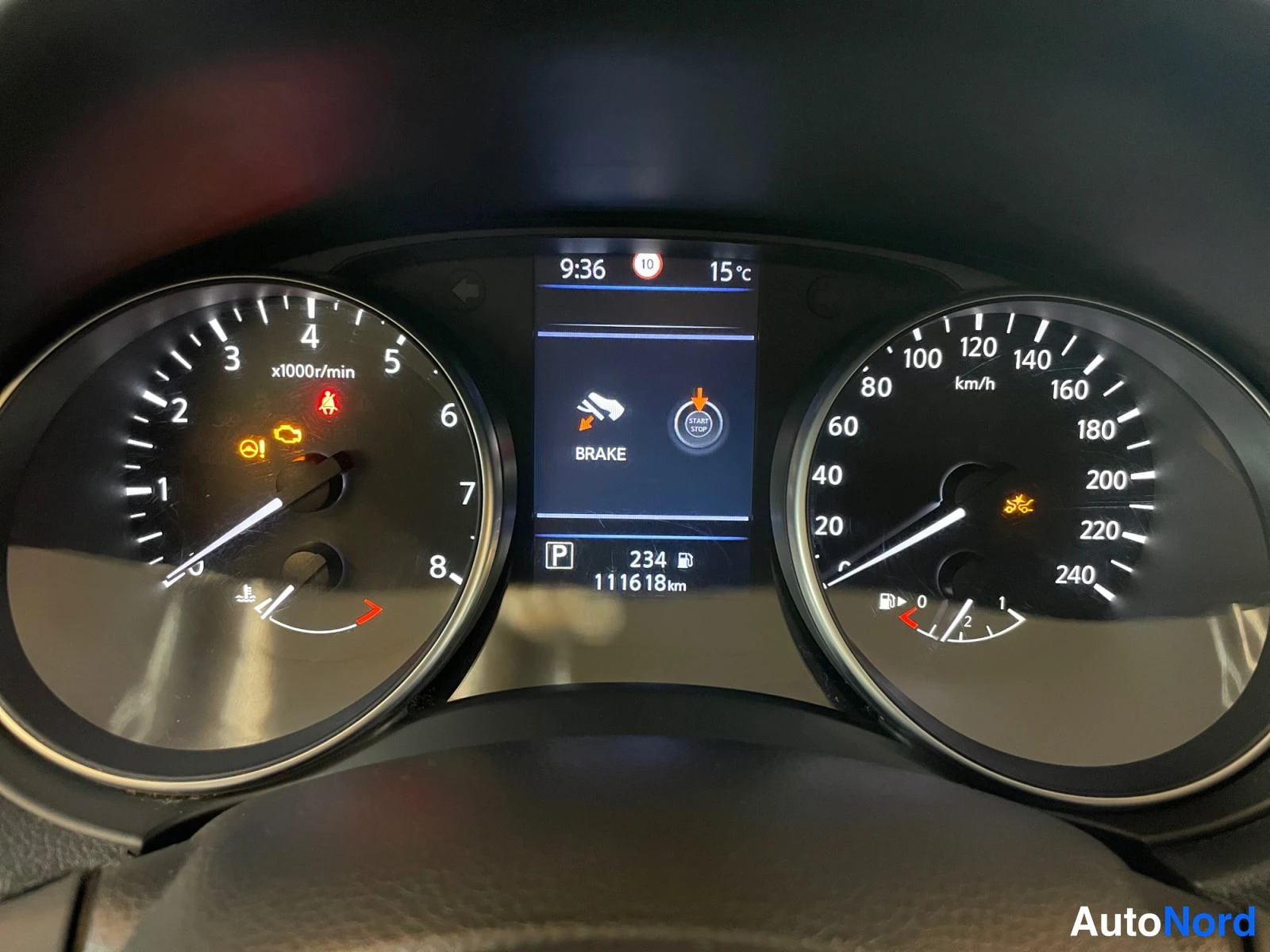 Ruskea Nissan Qashqai 2019, kuva 14