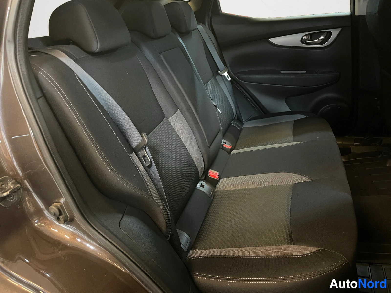 Ruskea Nissan Qashqai 2019, kuva 19