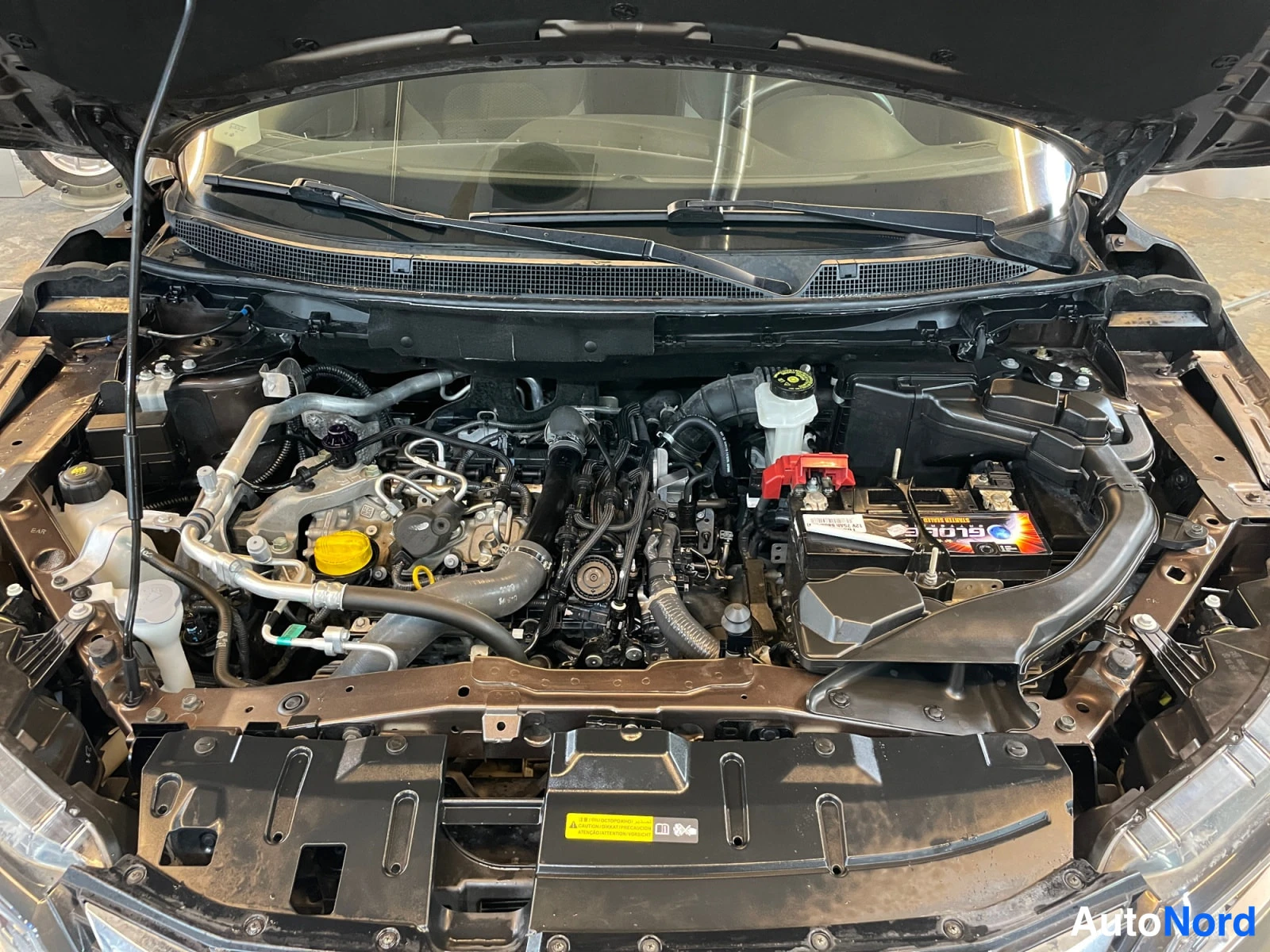 Ruskea Nissan Qashqai 2019, kuva 21