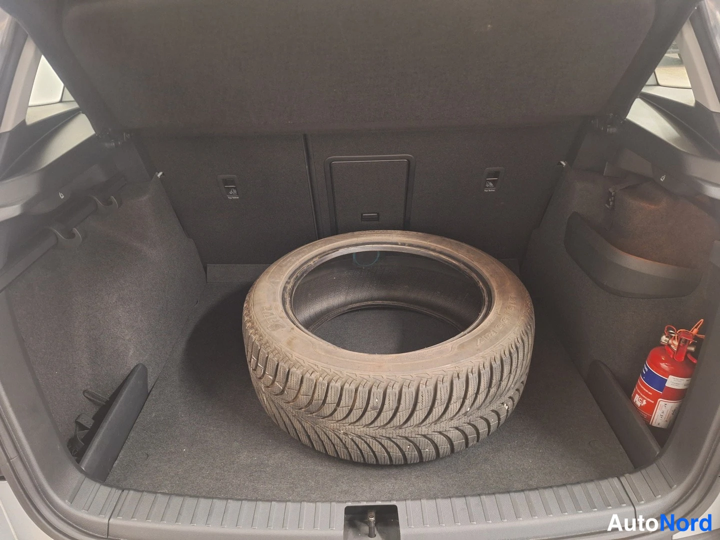 Hopea Skoda Karoq 2021, kuva 13