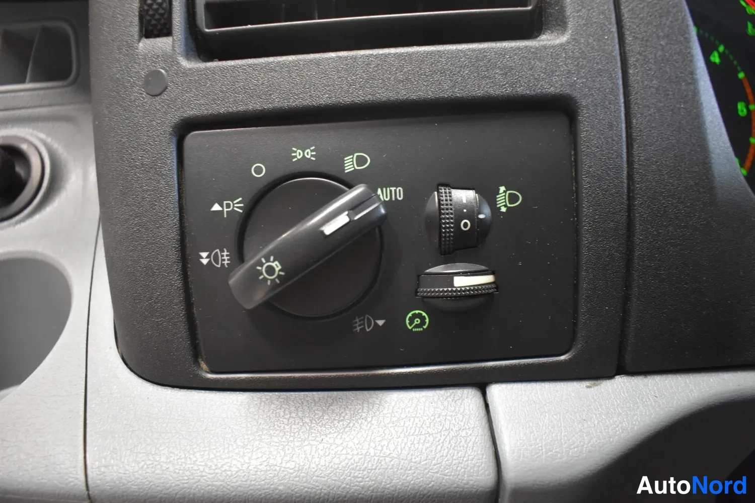 Sininen Ford Transit 2008, kuva 19