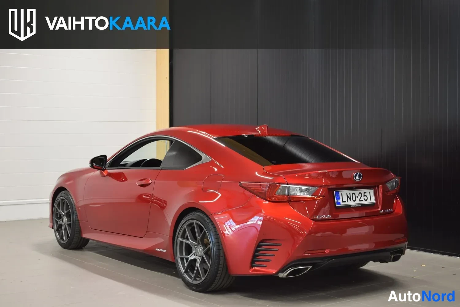 Punainen Lexus RC 2016, takaviisto, kuva 7