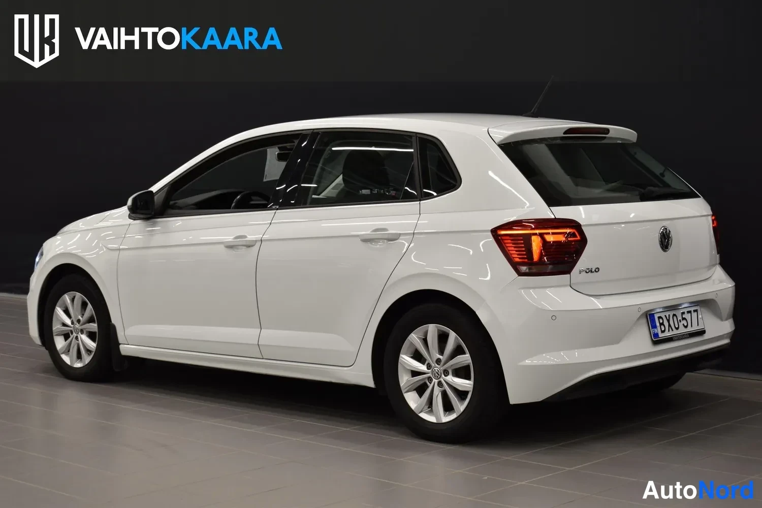 Valkoinen Volkswagen Polo 2019, takaviisto, kuva 6