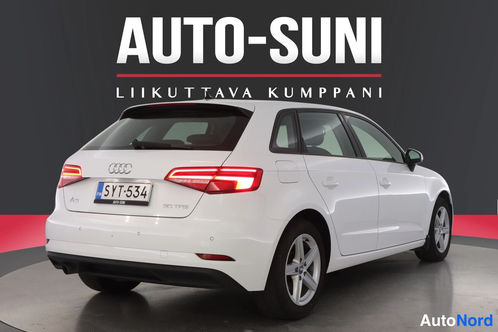 Valkoinen Audi A3 2019, takaviisto, kuva 6
