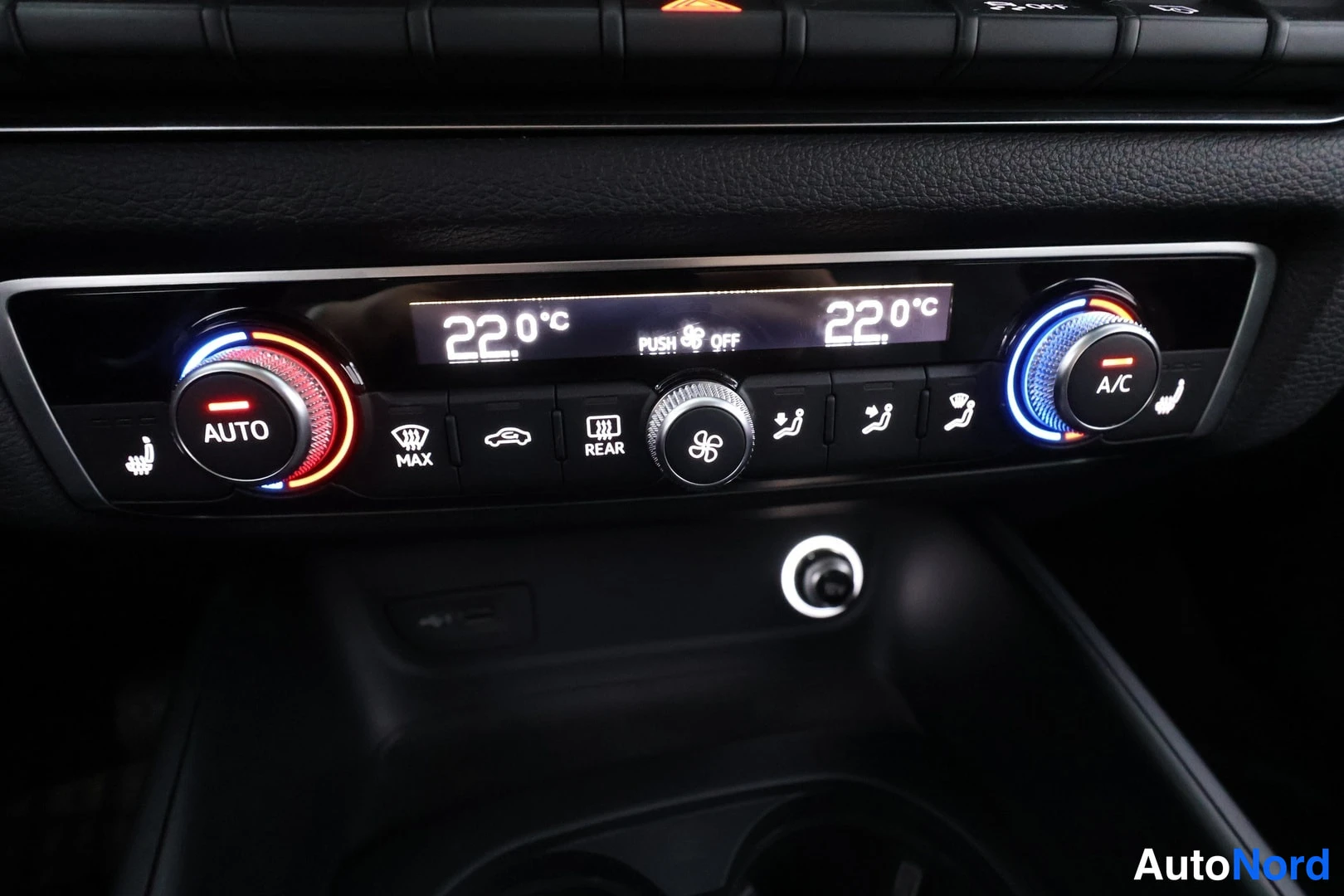 Valkoinen Audi A3 2019, yksityiskohta, kuva 22