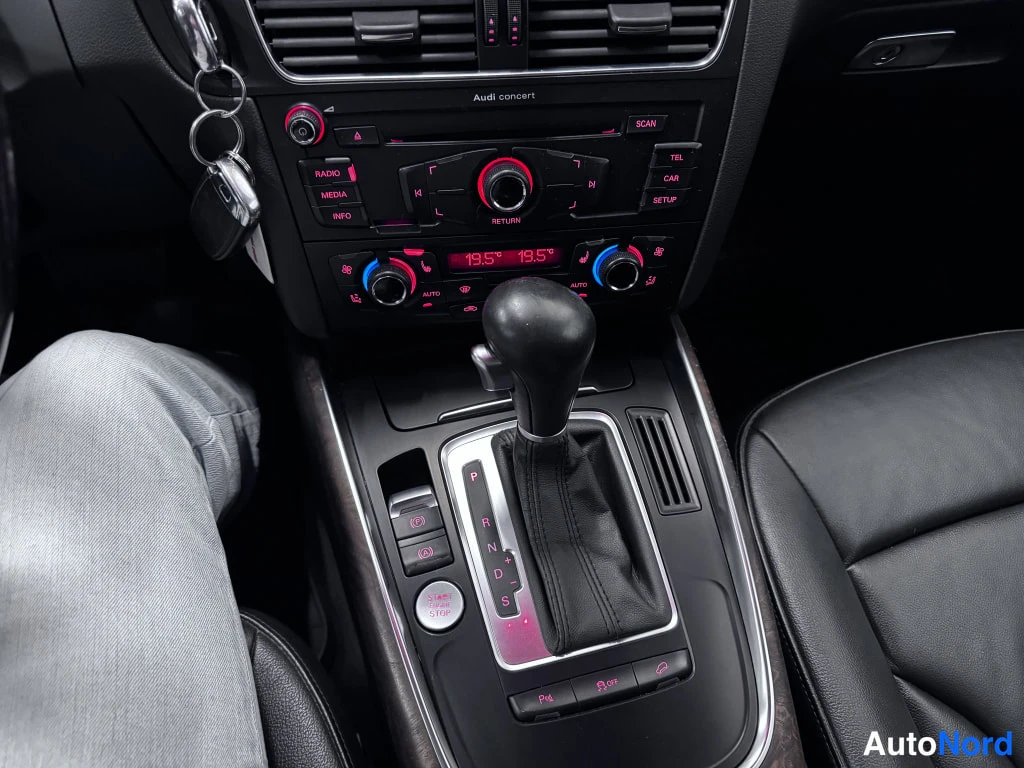 Beige Audi Q5 2011, kuva 15