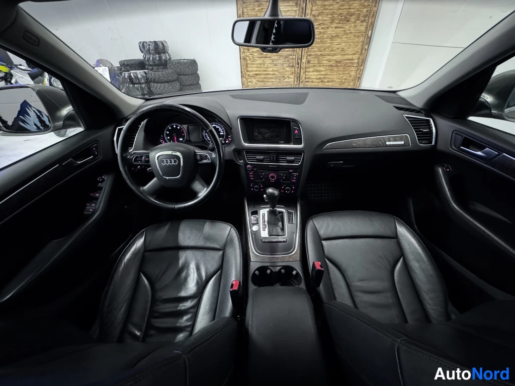 Beige Audi Q5 2011, kuva 9