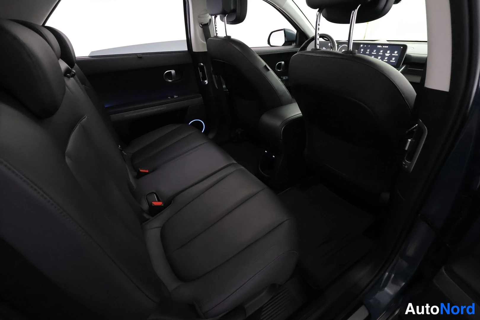 Harmaa Hyundai IONIQ 5 2022, takaistuimet, kuva 19