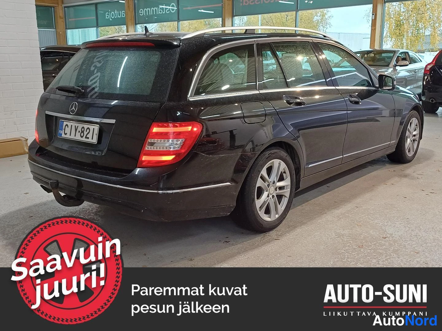 Musta Mercedes-Benz C 2013, takaviisto, kuva 3