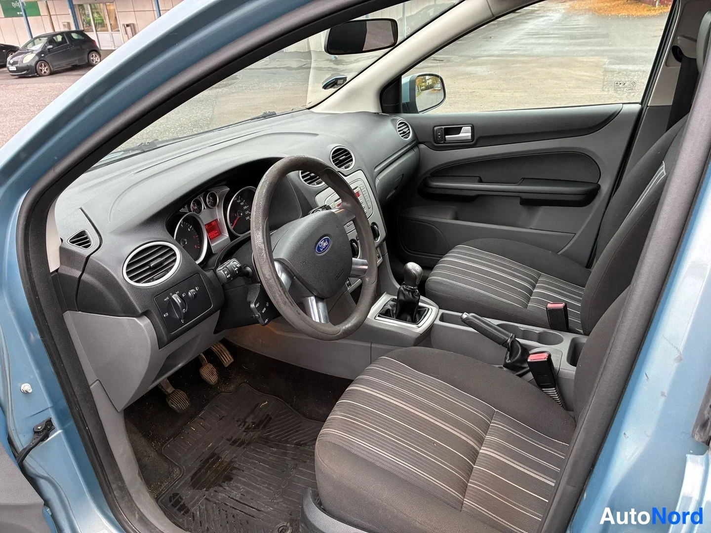 Blue Ford Focus 2009, photo 9