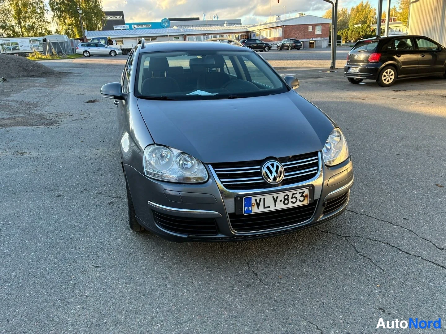 Grey Volkswagen Golf 2008, front, photo 3