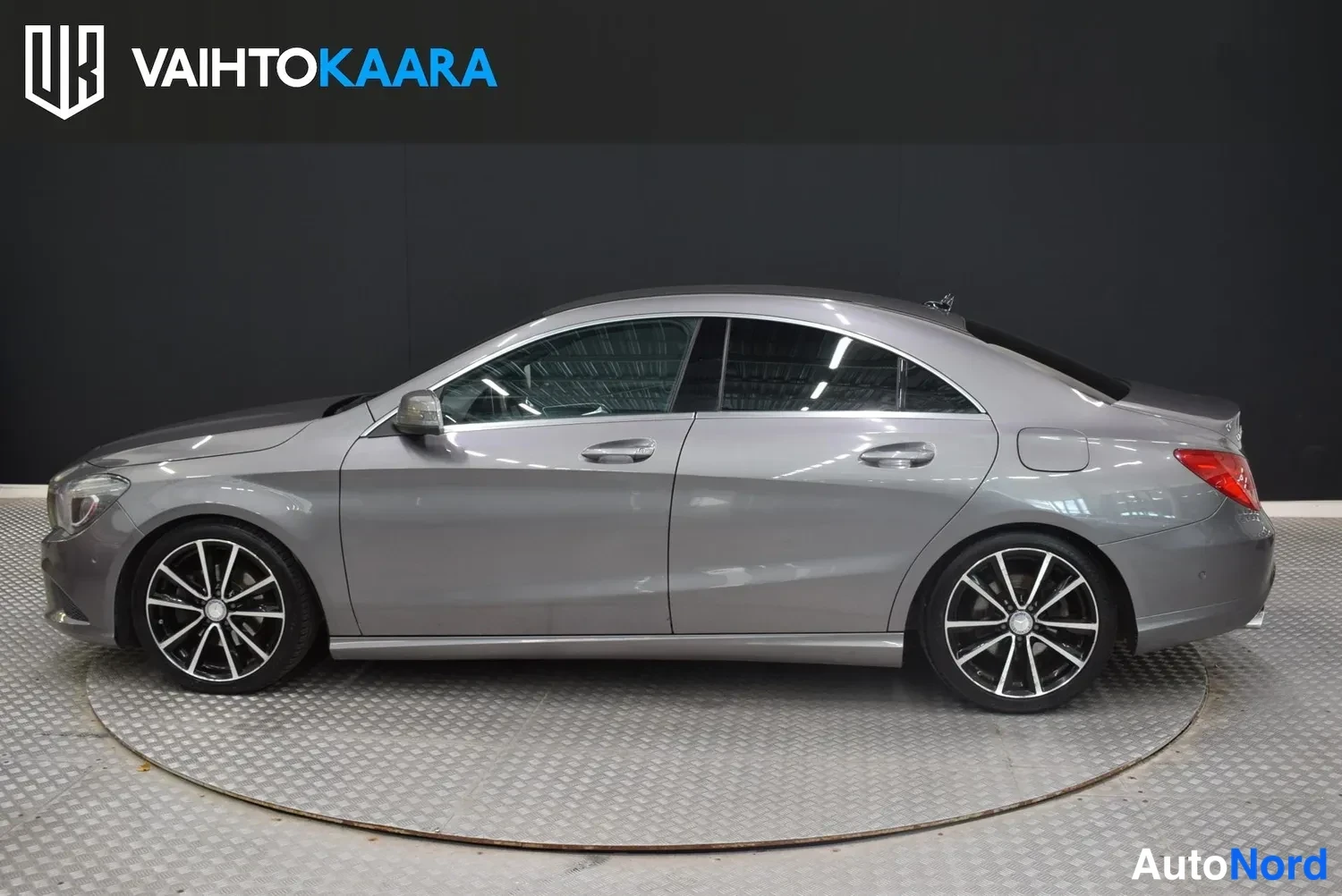 Harmaa Mercedes-Benz CLA 200 2016, sivulta, kuva 7