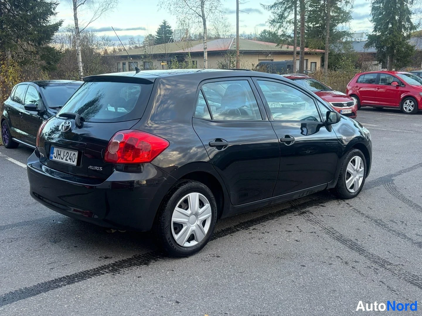 Black Toyota Auris 2007, rear three-quarter, photo 3