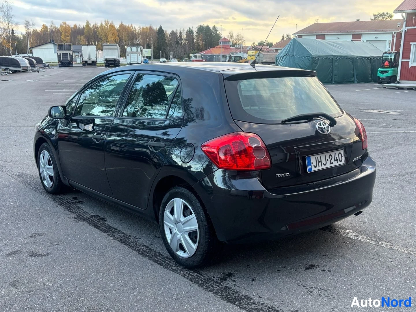 Black Toyota Auris 2007, rear three-quarter, photo 4