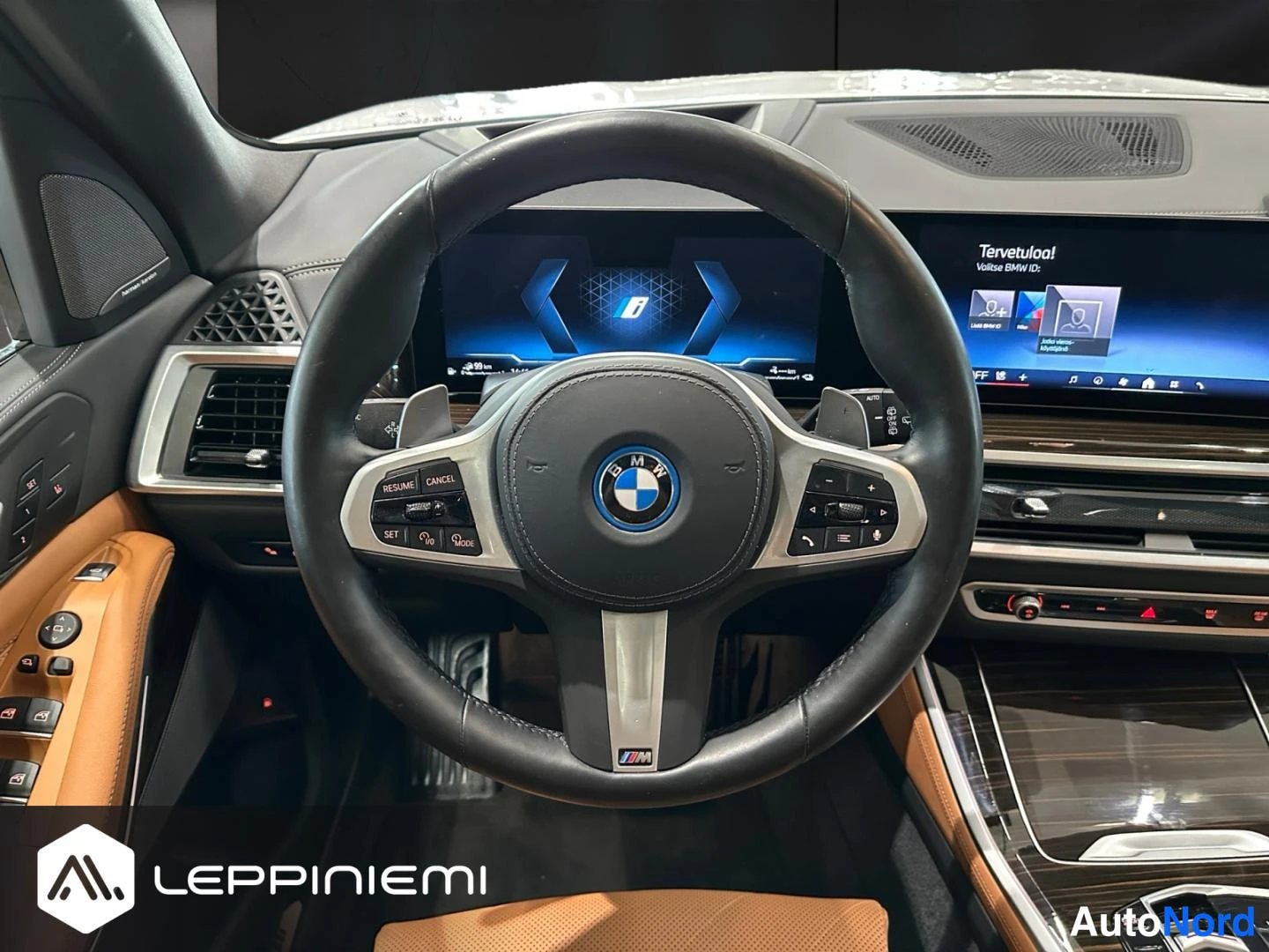 Valkoinen BMW X5 2025, kuva 9