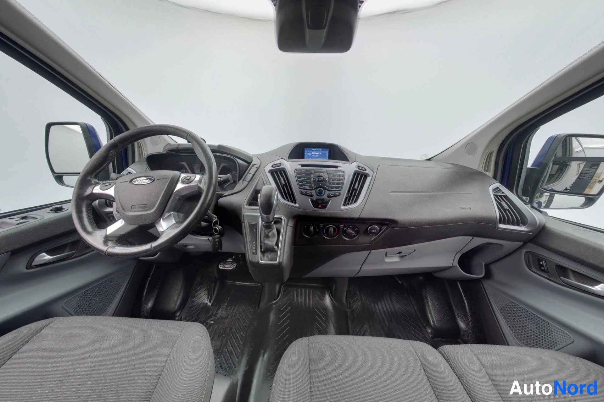 Sininen Ford Transit Custom 2017, kuva 7