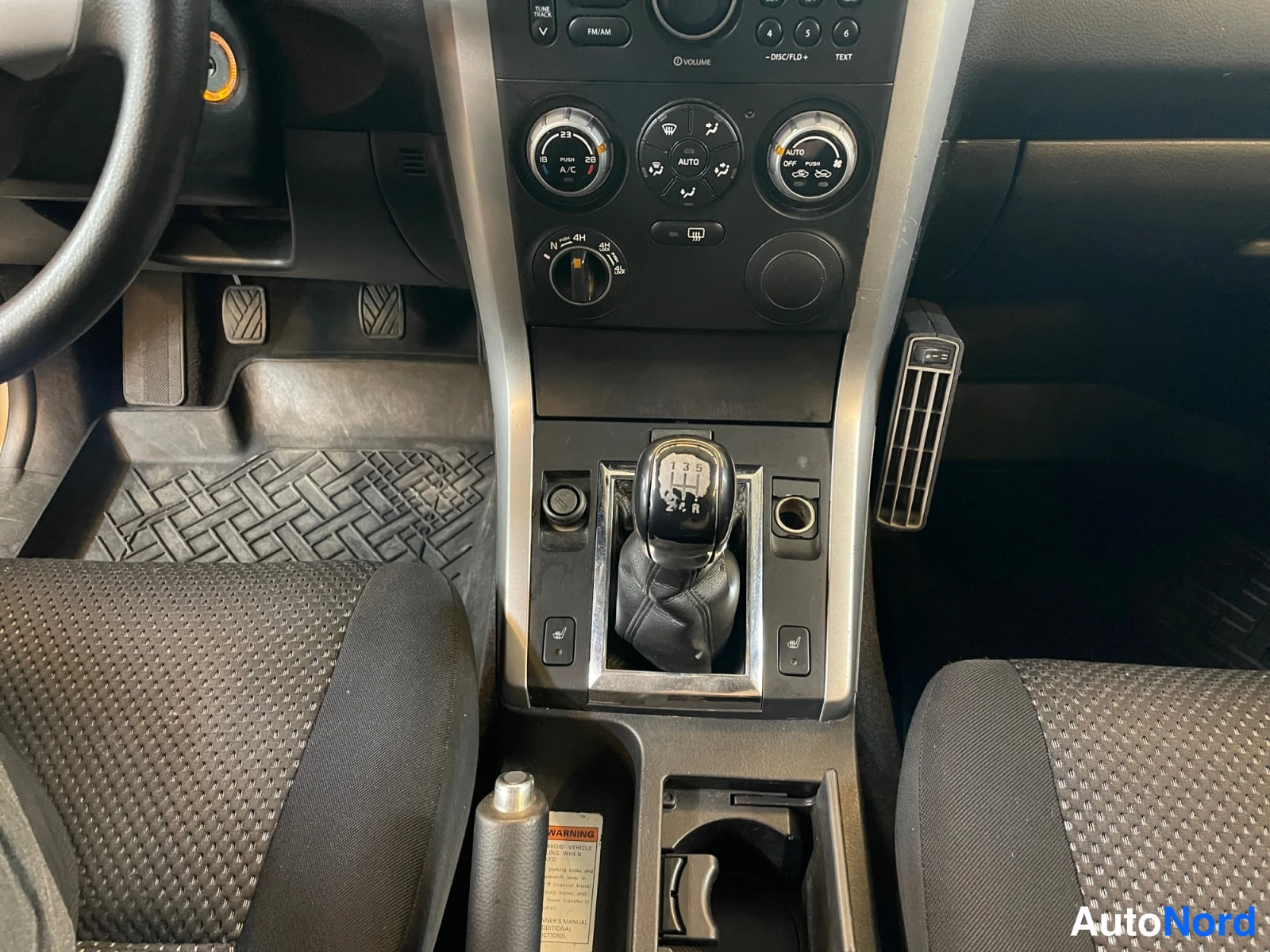 Ruskea Suzuki Grand Vitara 2007, kuva 16