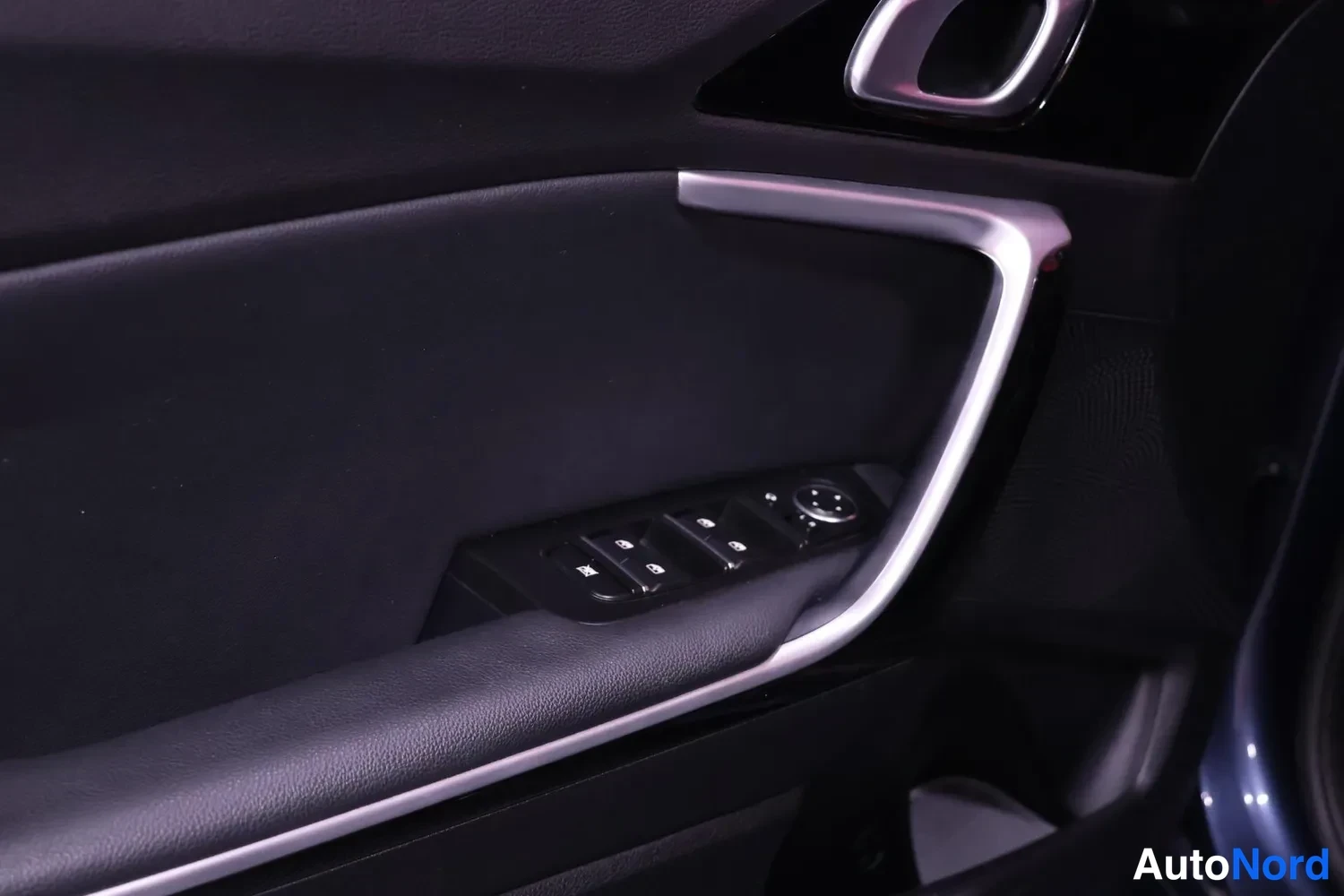Sininen Kia Ceed 2021, kuva 9