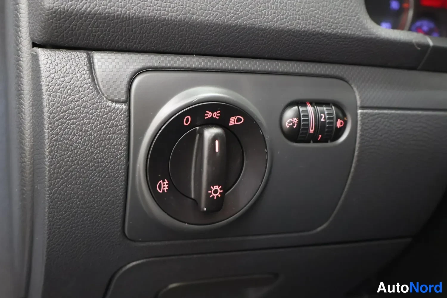 Harmaa Volkswagen Golf 2005, kuva 14