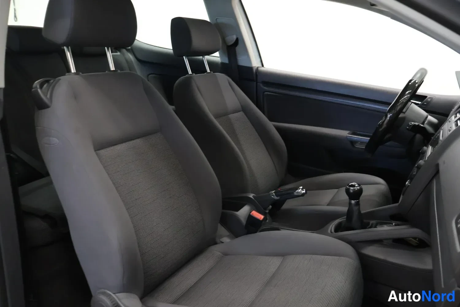 Harmaa Volkswagen Golf 2005, kuva 7