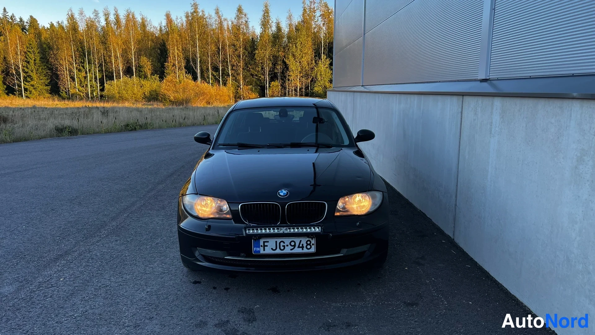Black BMW 116i 2009, front, photo 7