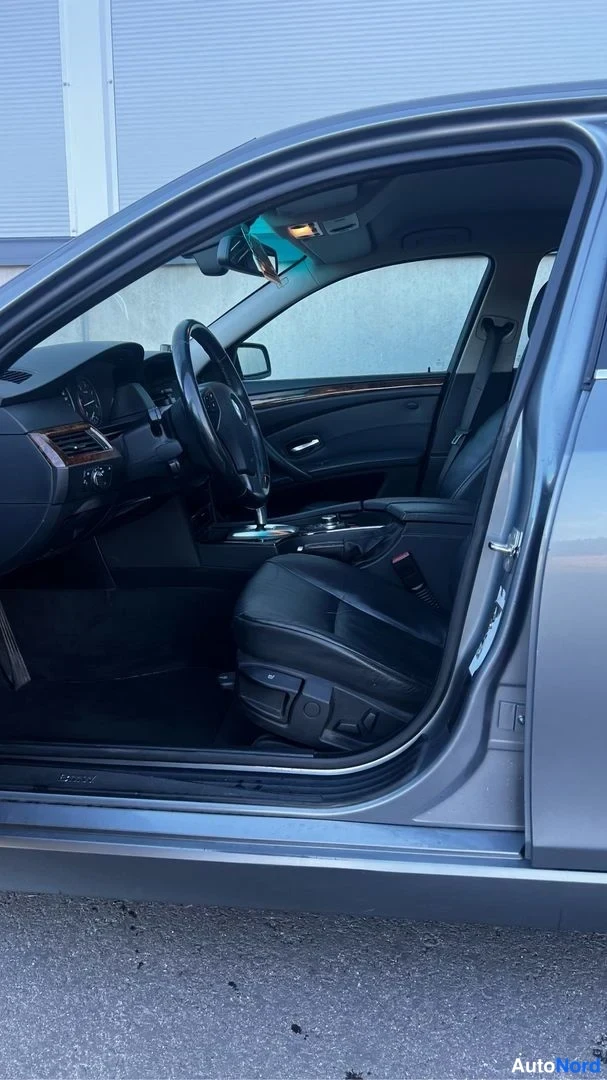 Grey BMW 530d xDrive 2008, photo 15