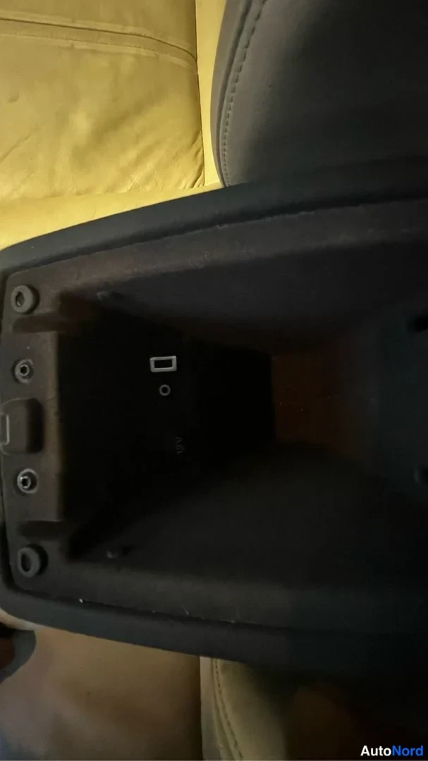 Black Ford Galaxy 2014, photo 35