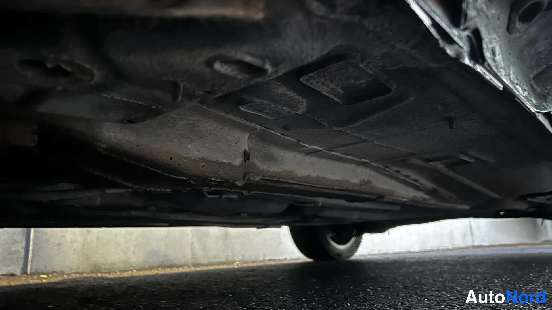 Black Ford Galaxy 2014, photo 40
