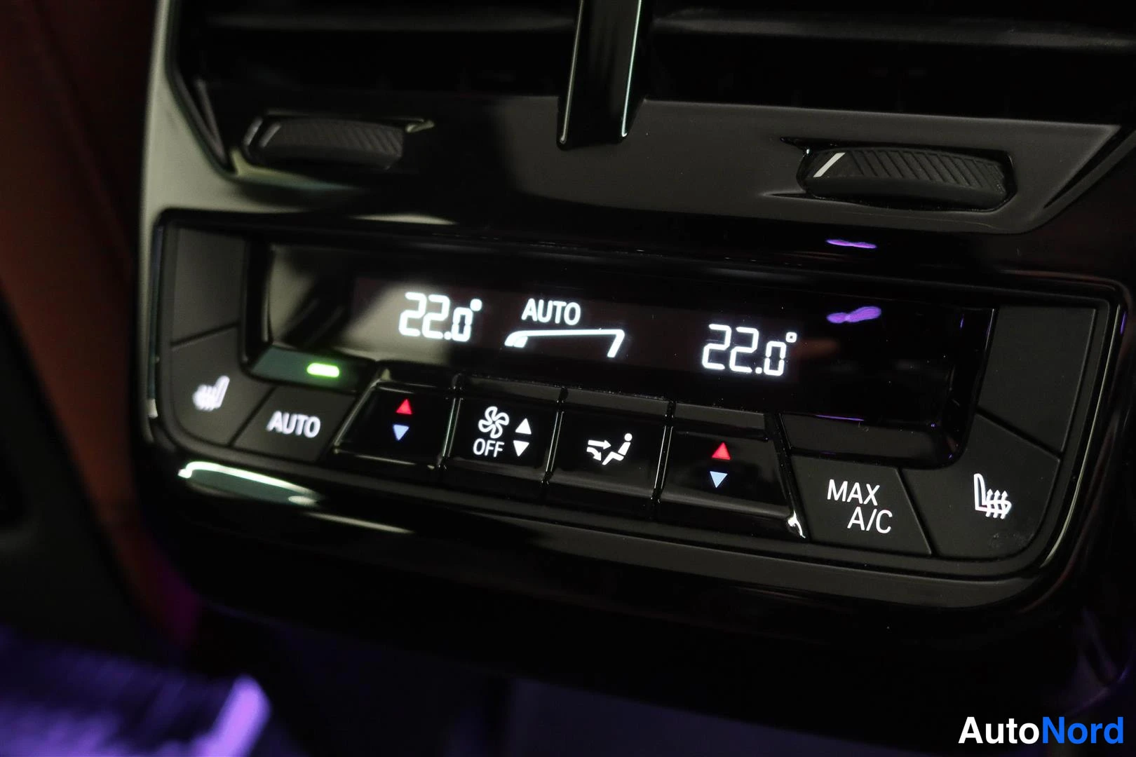 Harmaa BMW iX 2023, kuva 28