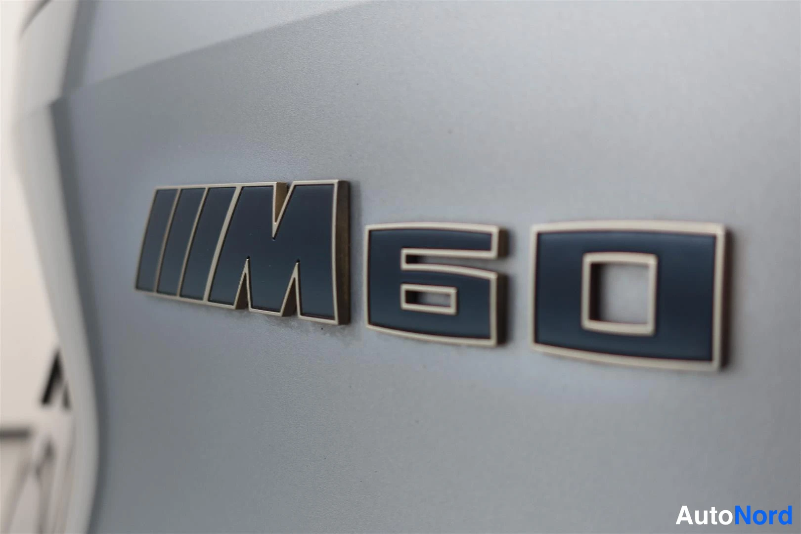 Harmaa BMW iX 2023, kuva 32