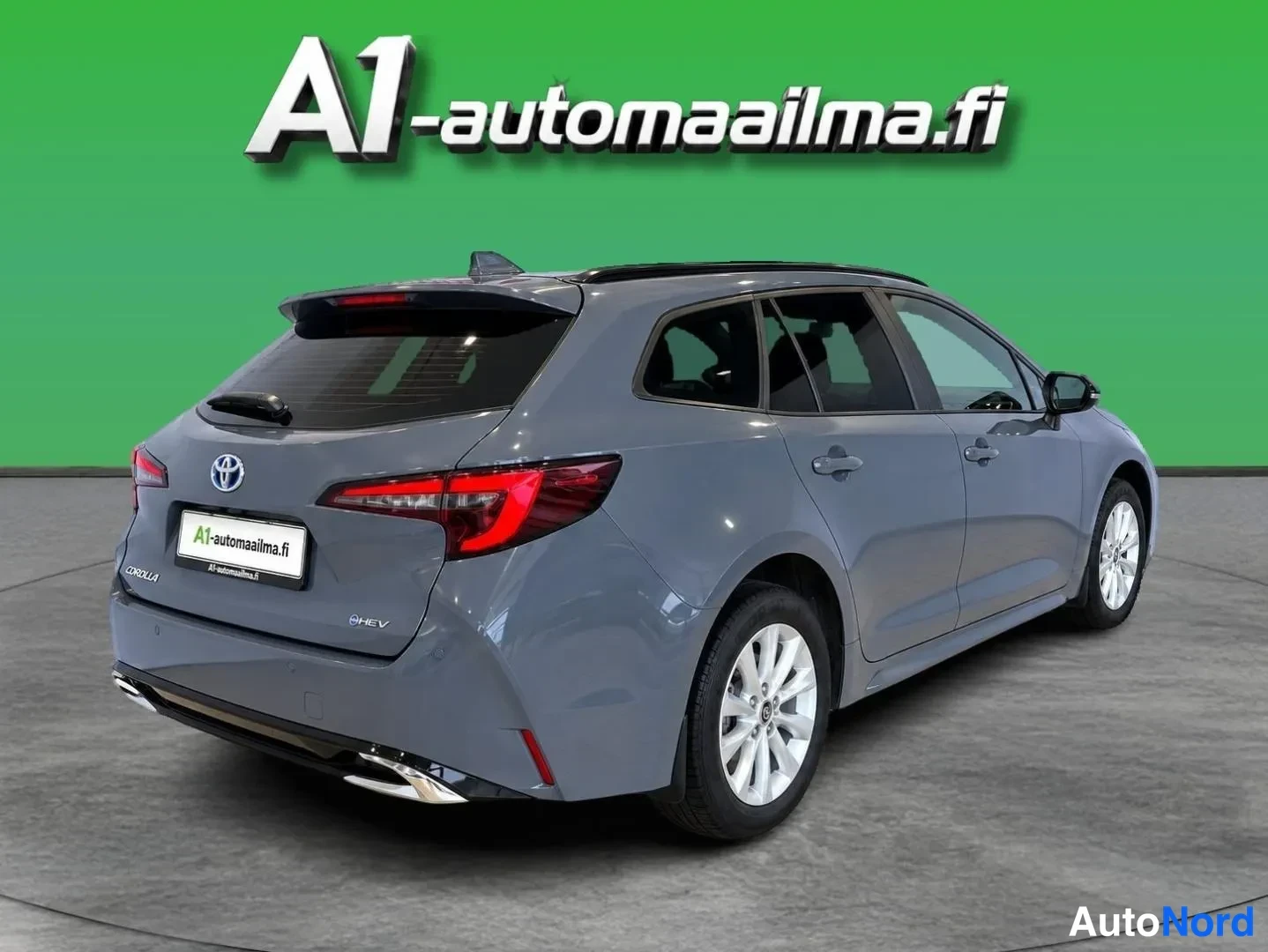 Sininen Toyota Corolla Touring 2026, kuva 12
