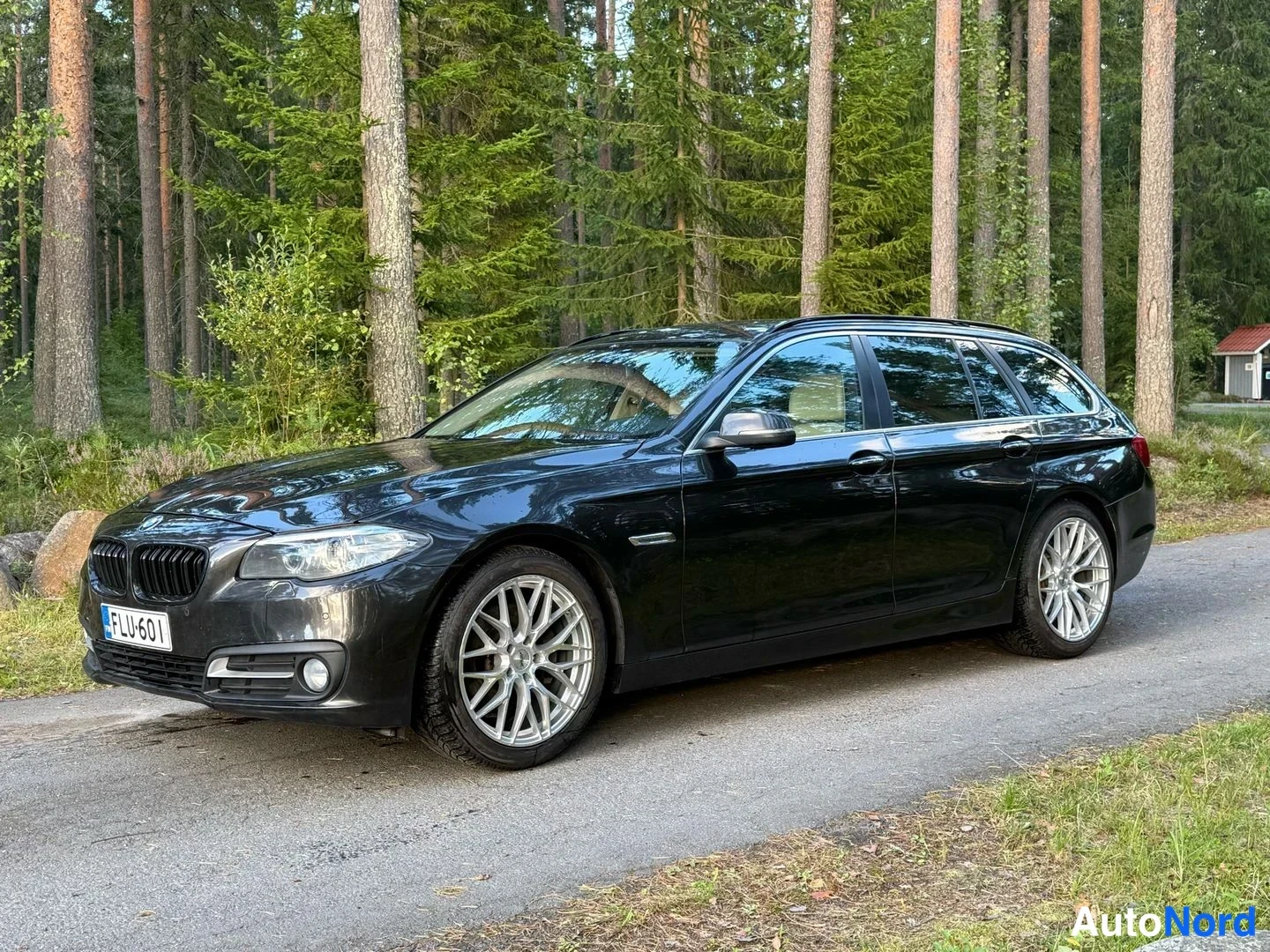 BMW 520d xDrive Touring Business Exclusive 2015