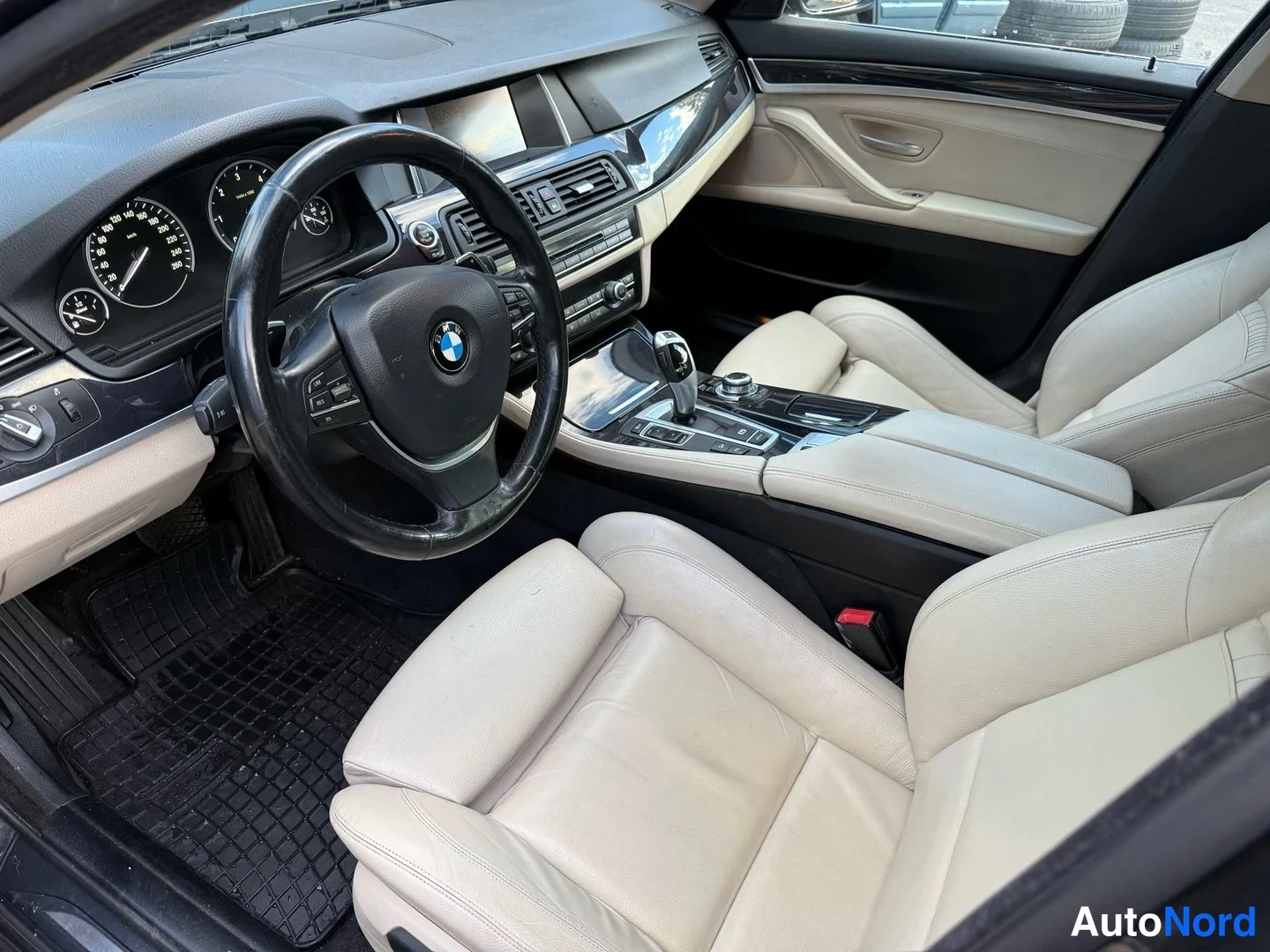 Ruskea BMW 520d xDrive 2015, kuva 9