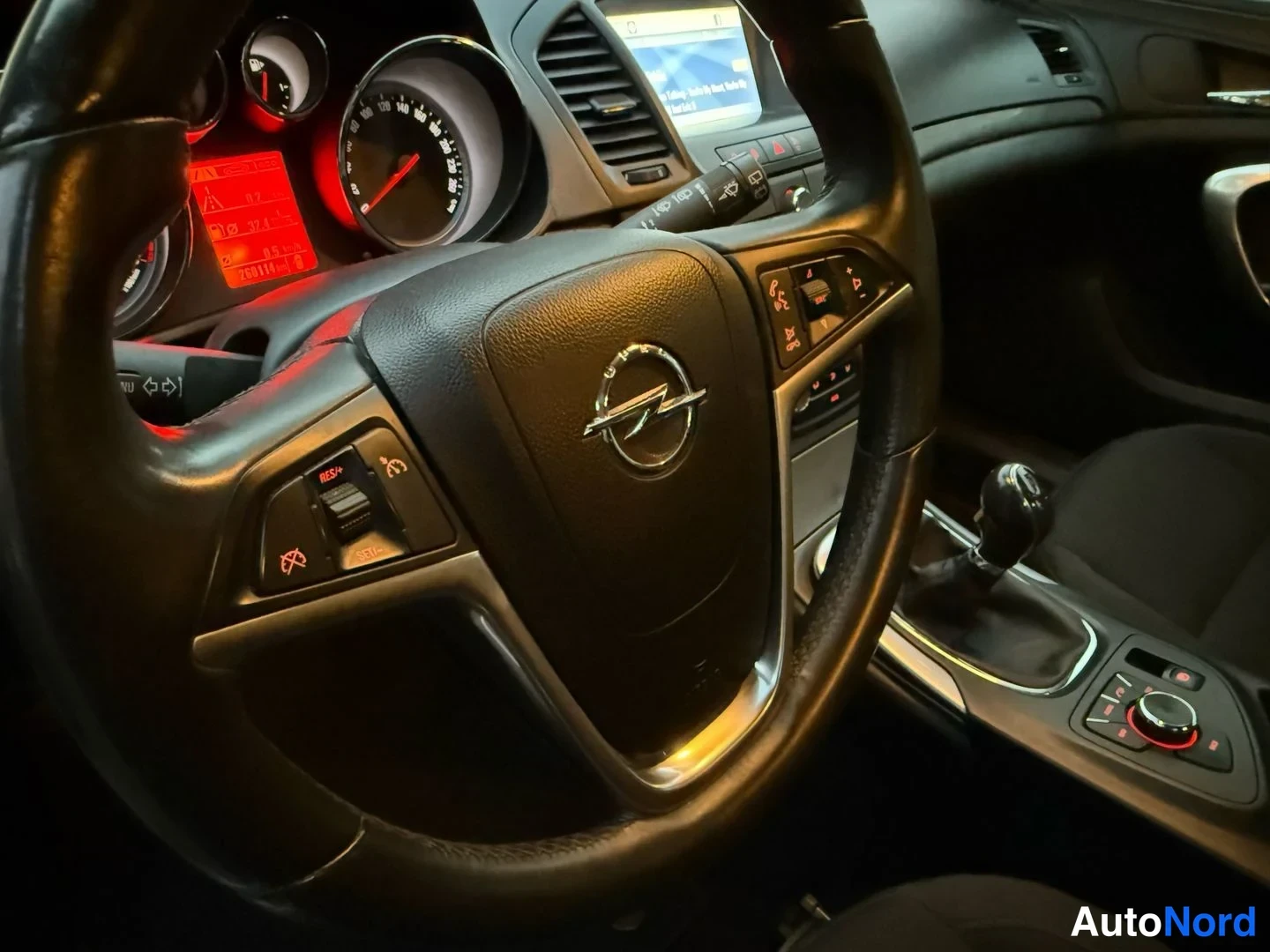Hopea Opel Insignia Sports Tourer 2013, kuva 14