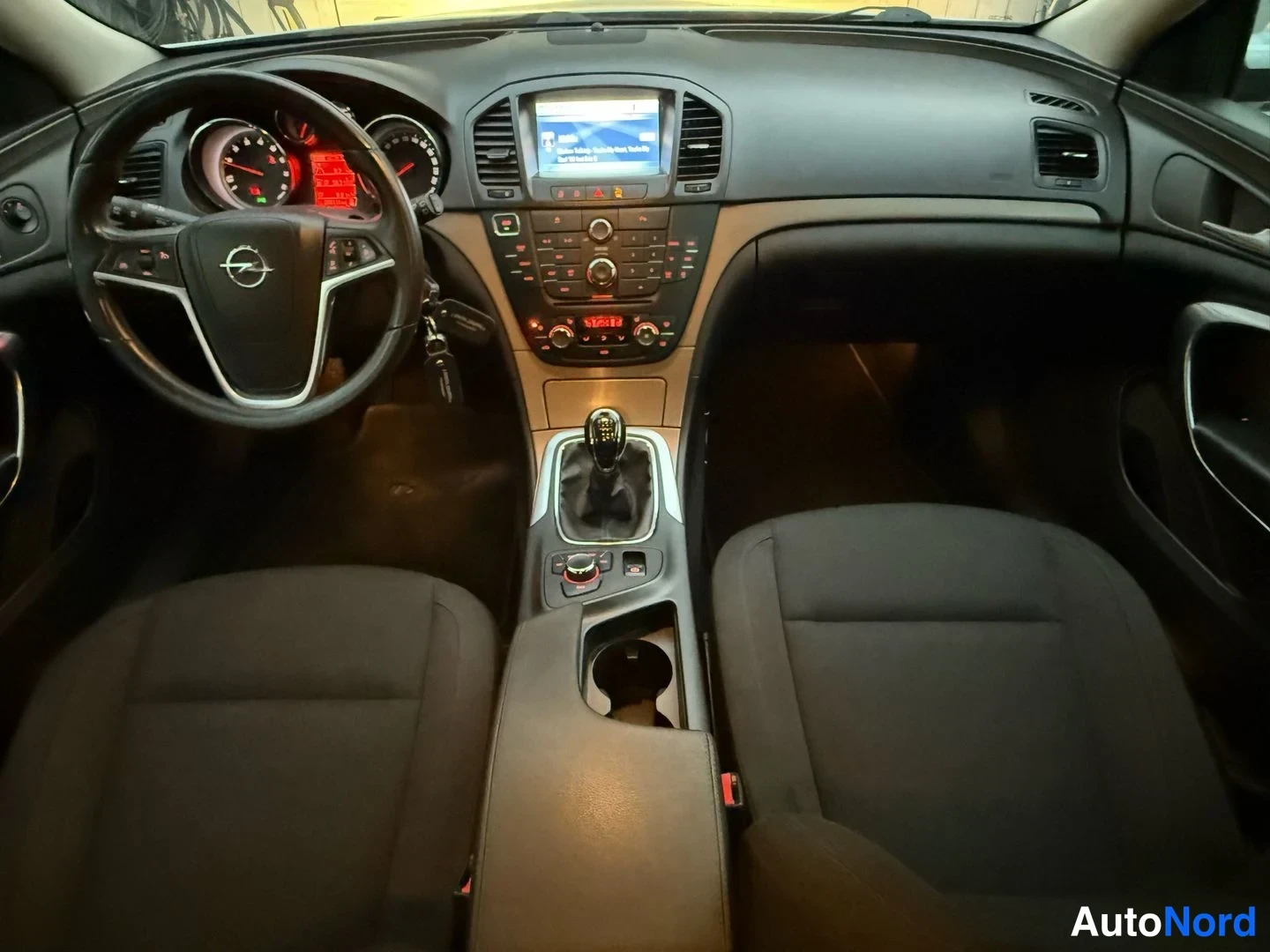 Hopea Opel Insignia Sports Tourer 2013, kuva 18
