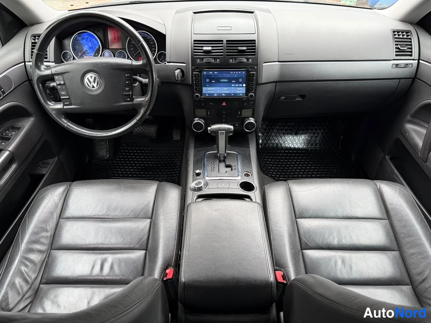 Harmaa Volkswagen Touareg 2008, kuva 8