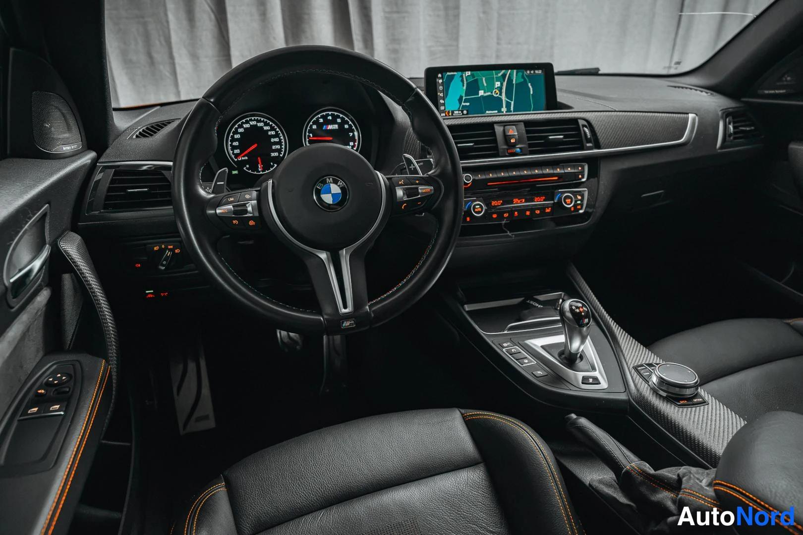Oranssi BMW M2 2018, kuva 14