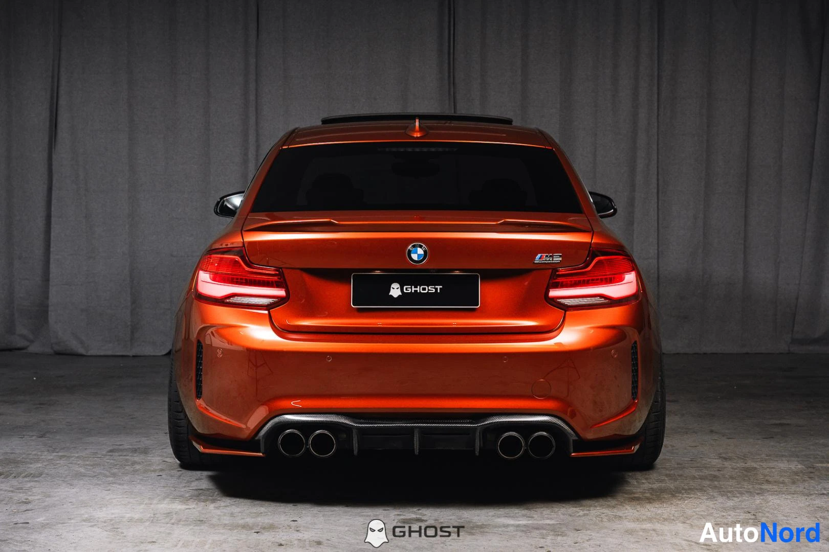Oranssi BMW M2 2018, takaa, kuva 8
