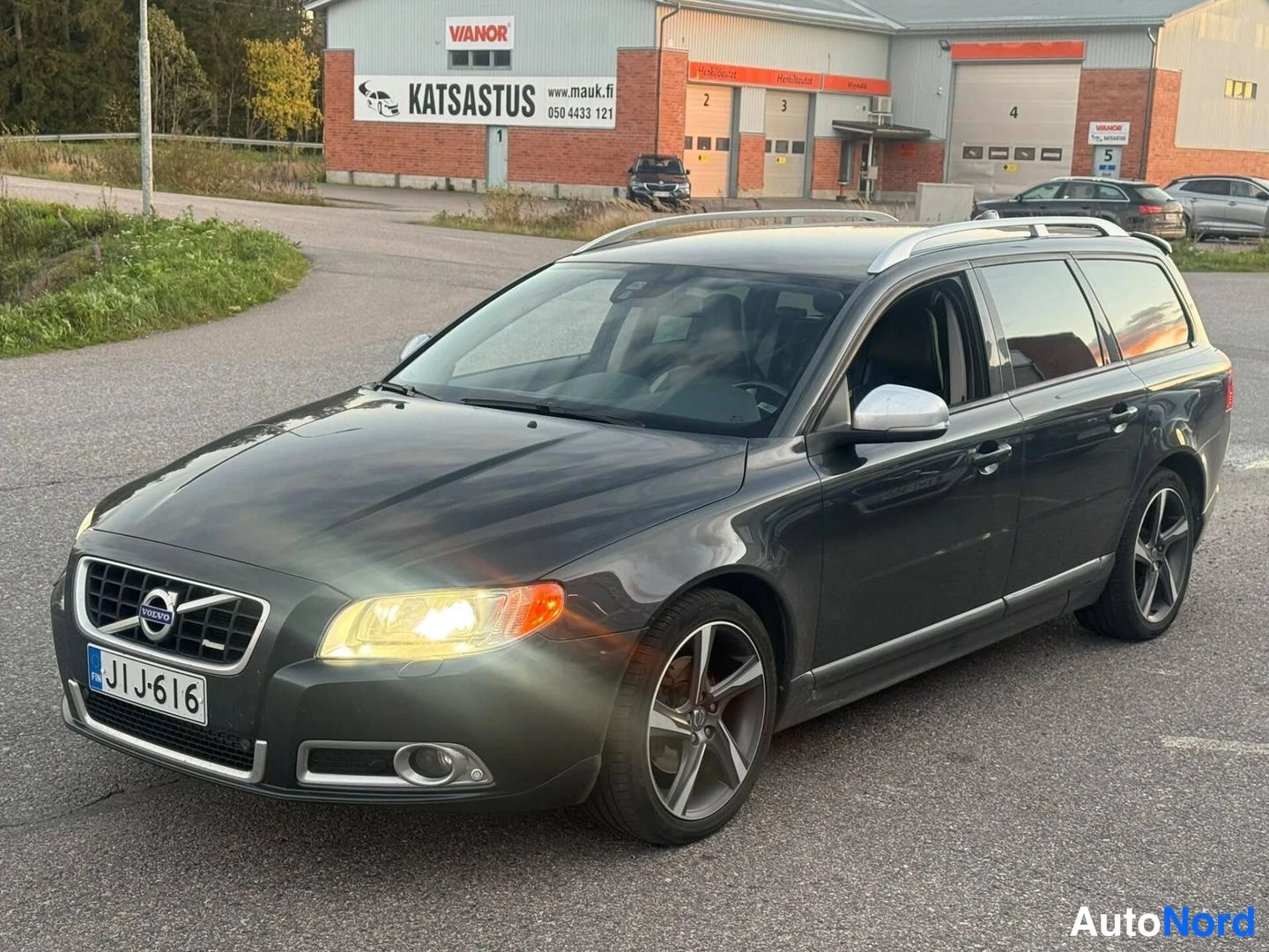 Volvo V70 2012