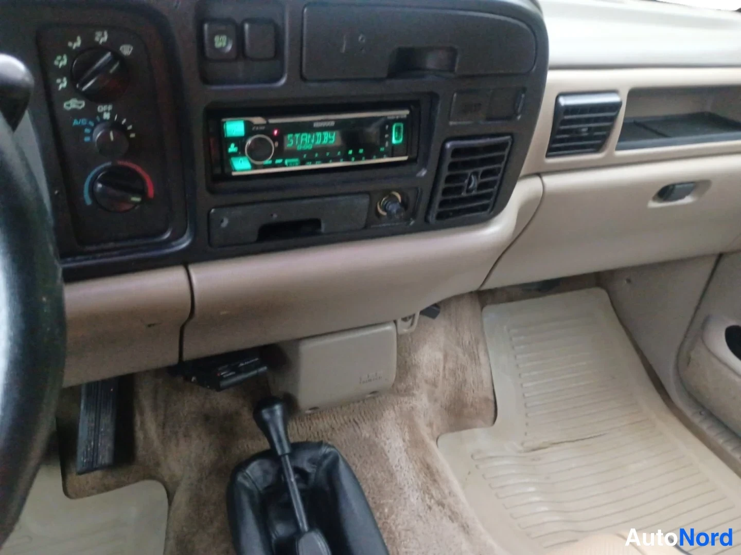 Valkoinen Dodge Ram 3500 1995, kuva 12