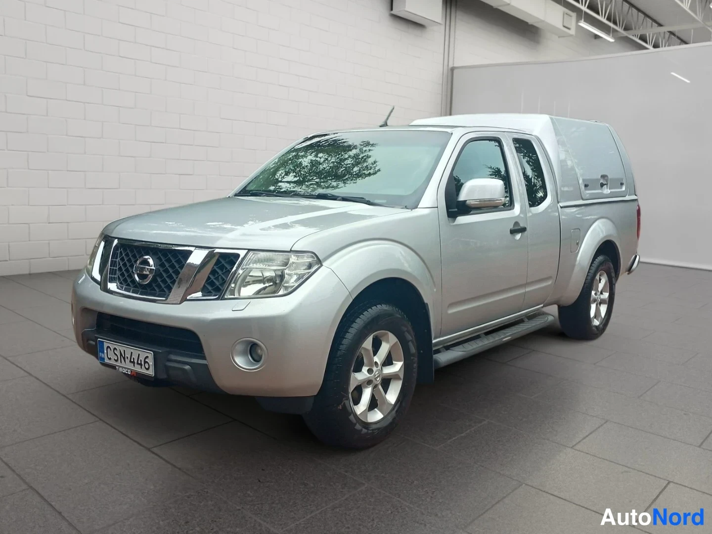 Nissan Navara King Cab 2,5dCi LE 190 hv 2013