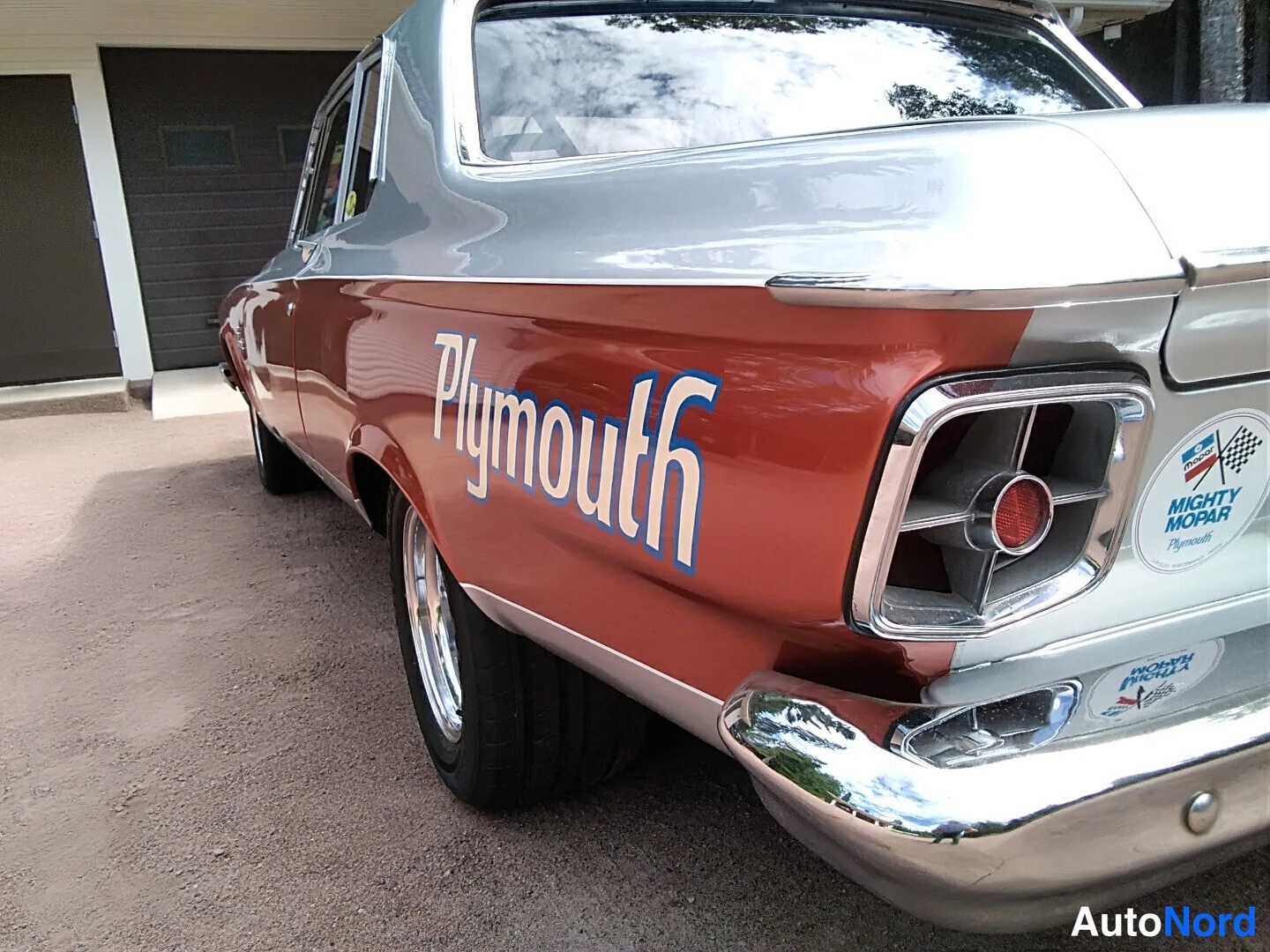 Punainen Plymouth Savoy 1963, takaviisto, kuva 11