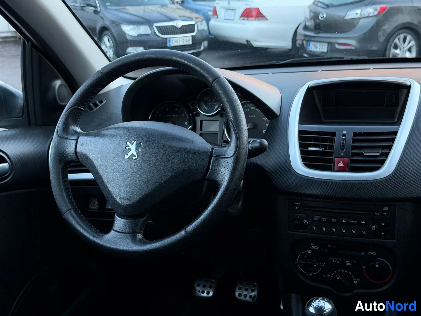 Hopea Peugeot 206+ 2012, kuva 6